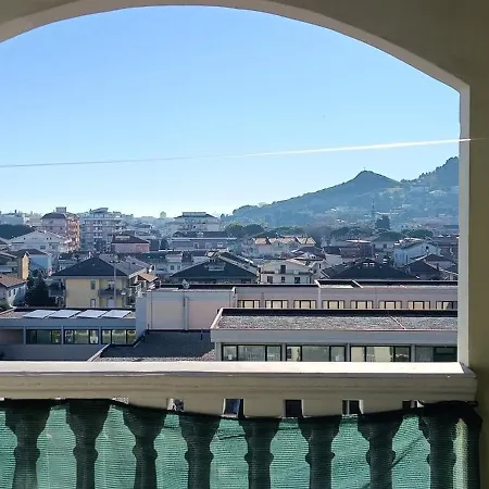 Blu -oltremare *
